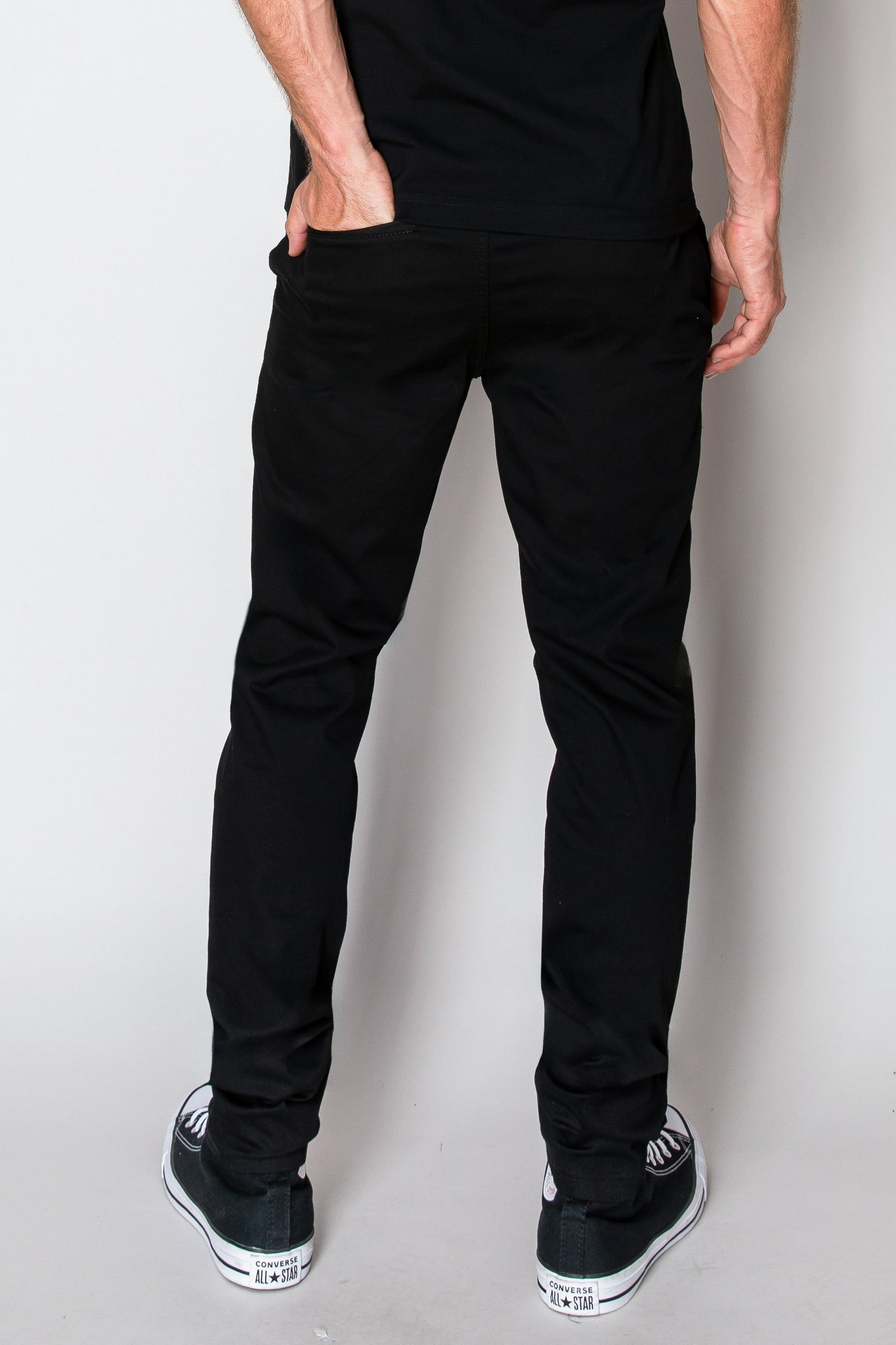 Essential Chino Pants