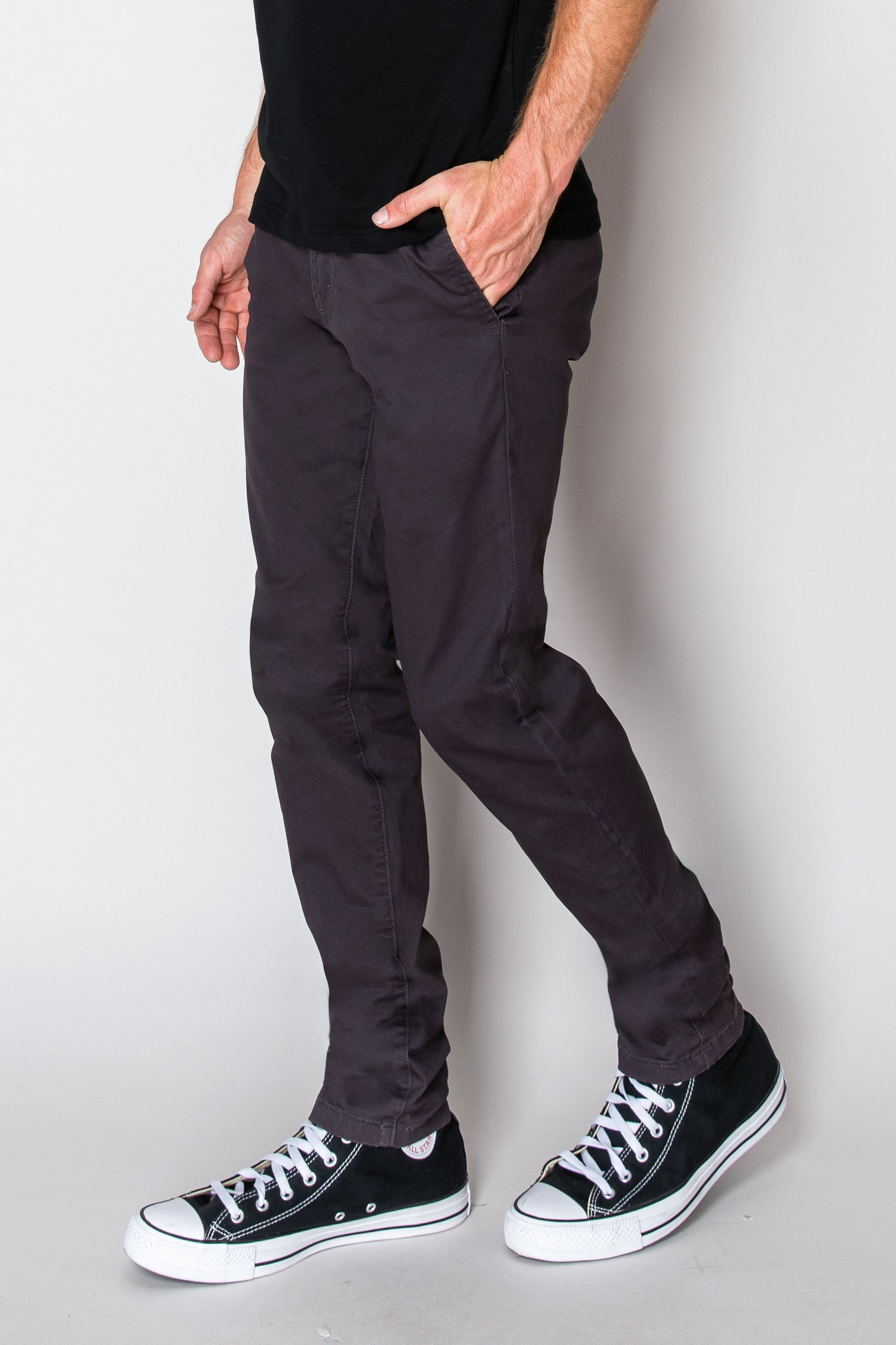 Essential Chino Pants