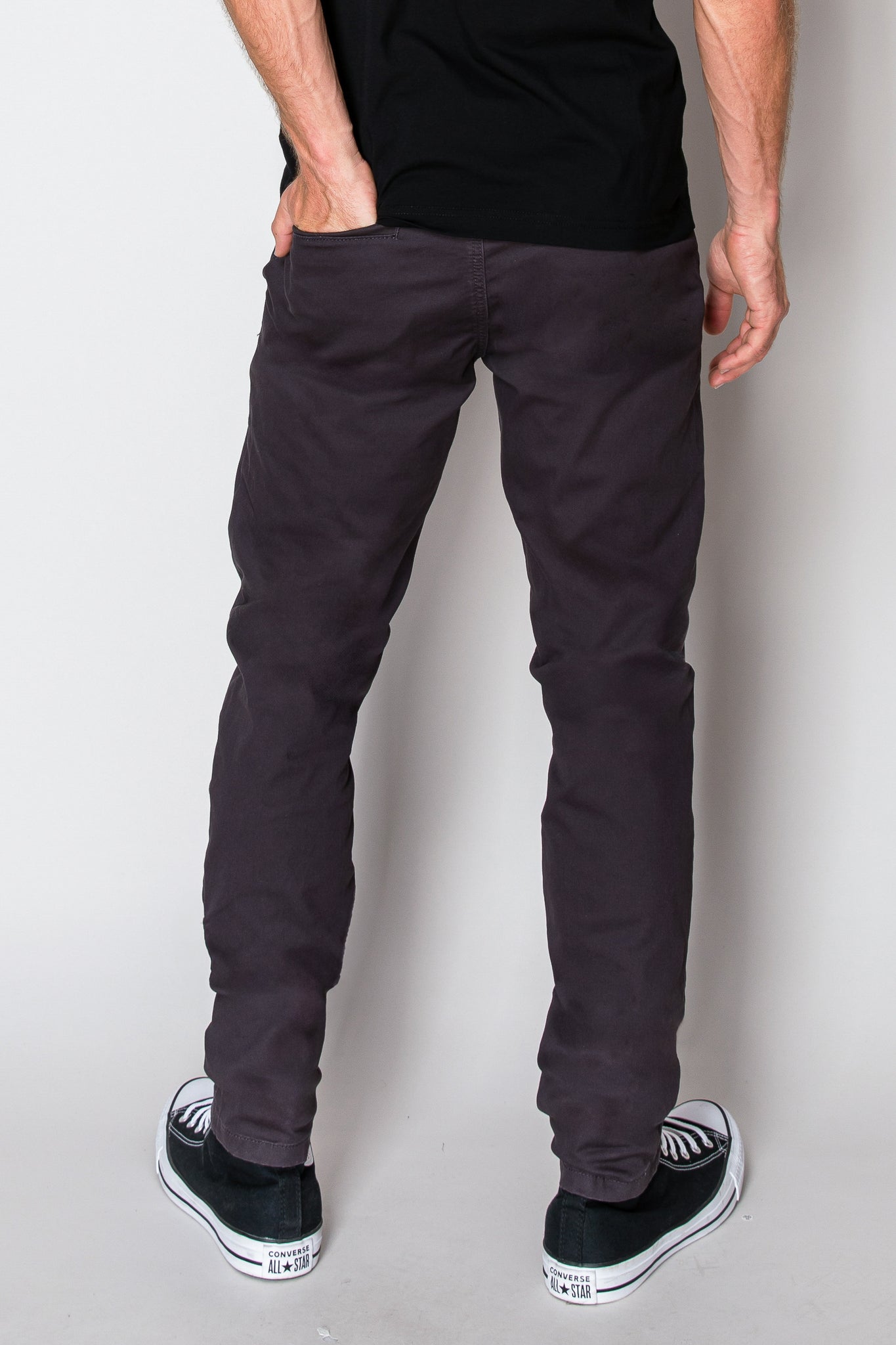 Essential Chino Pants