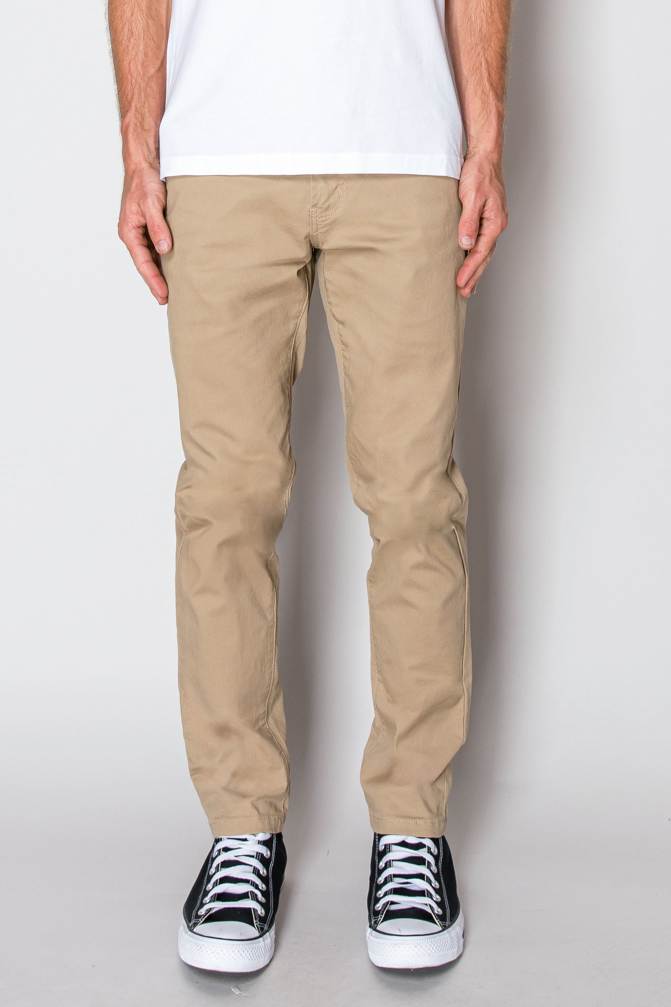 Essential Chino Pants