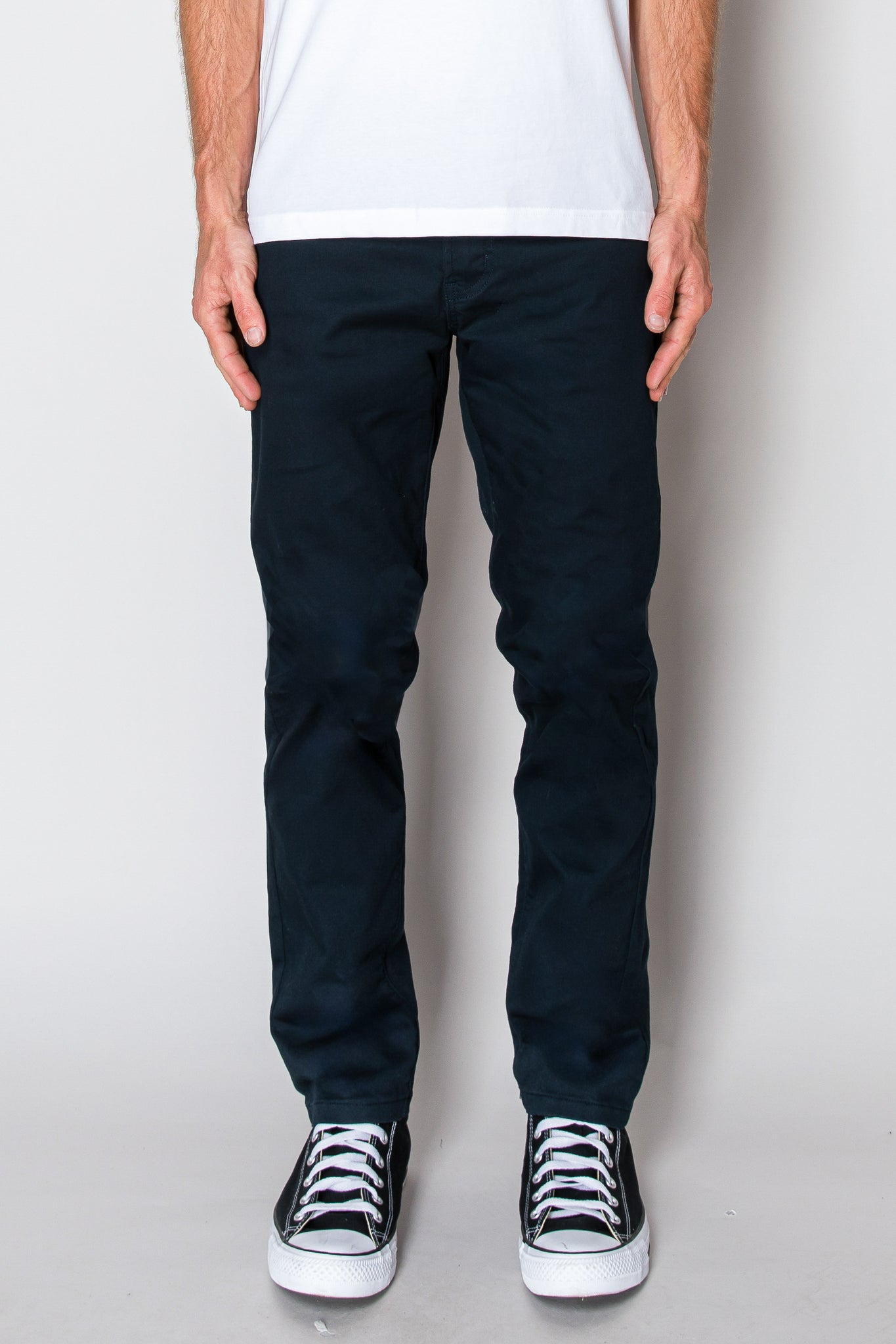 Essential Chino Pants