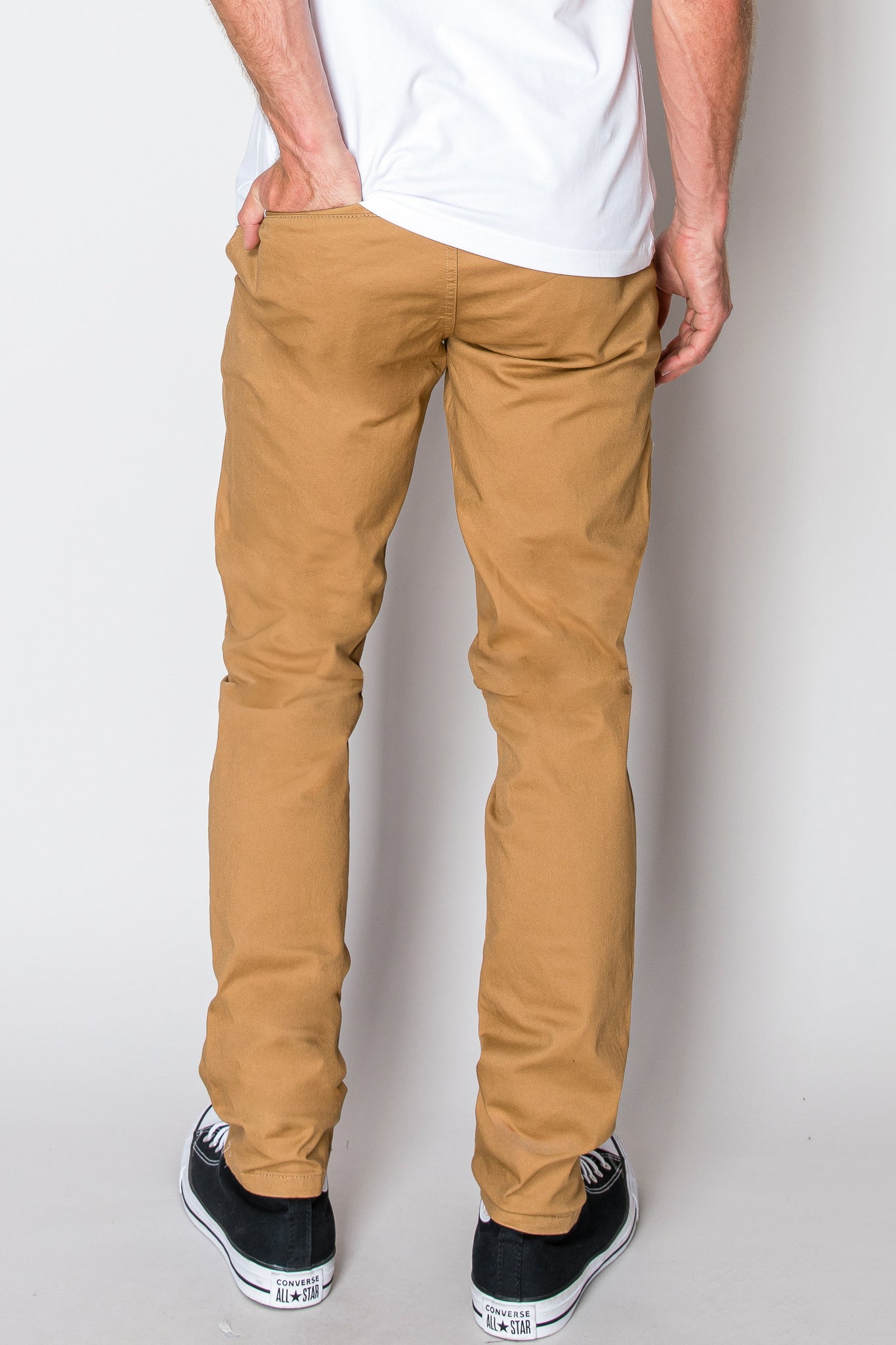 Essential Chino Pants